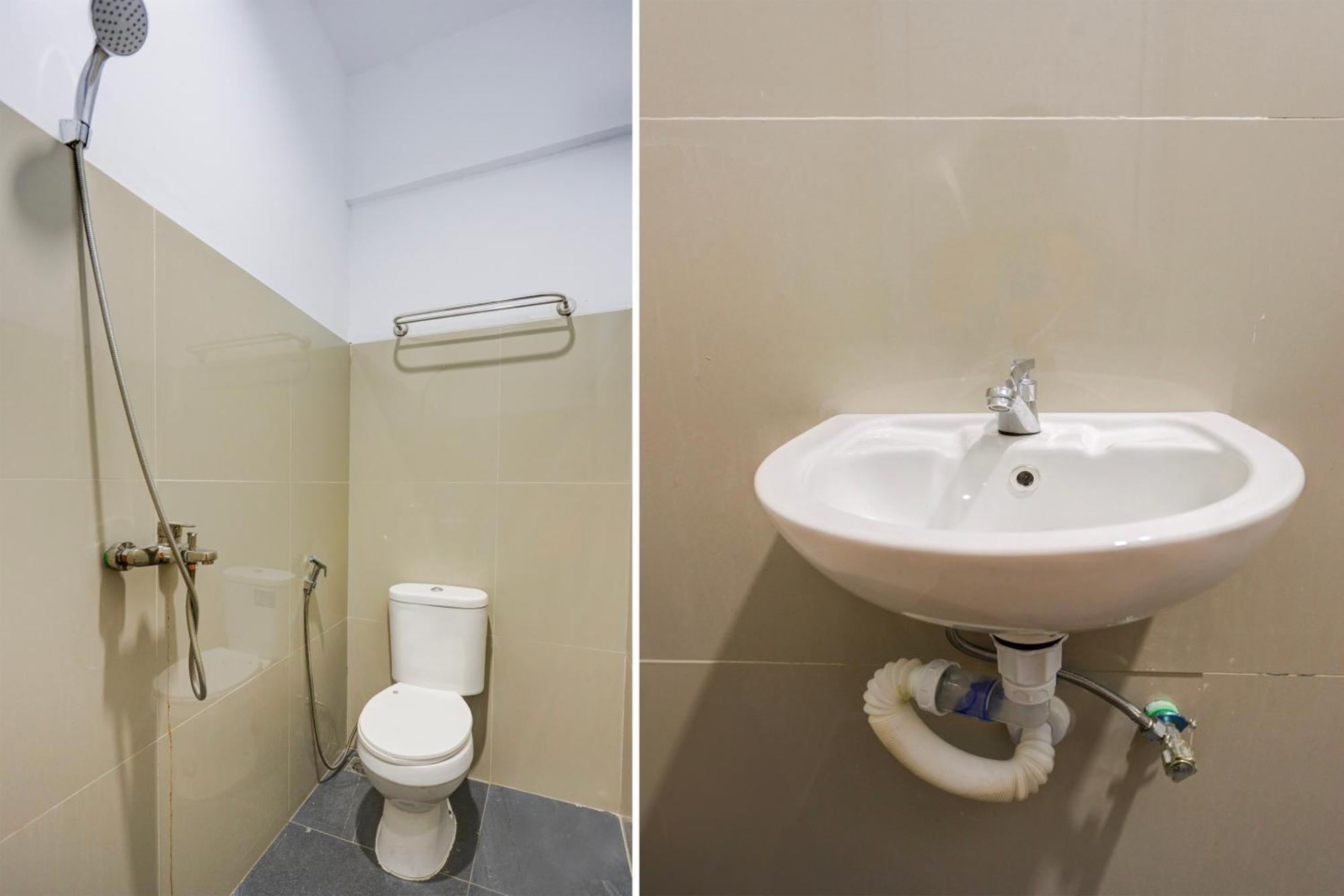 Super Oyo Capital O 93076 Batam Backpacker Guesthouse 2 Pembunuh Exterior photo
